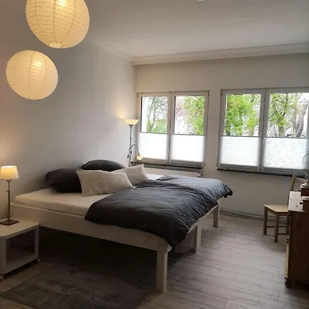 Ferienwohnung-im-karolinenkoog-erholung-zwischen-feld-und-deich شقة *